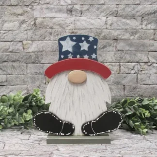 Sitting Gnome Craft Kit on Base