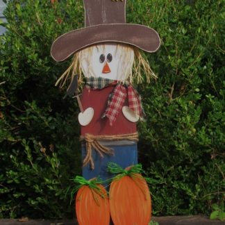 Standing Scarecrow Wooden Cutout Kit